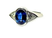Vintage 1.66ct Sapphire and Diamond 14kt Ring