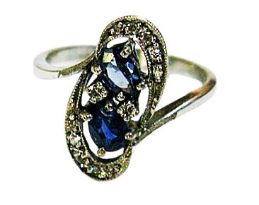 Vintage Sapphire and Diamond Toi et Moi Ring