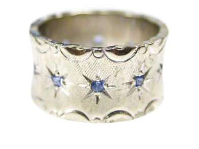 White Gold and Sapphire 14kt Band