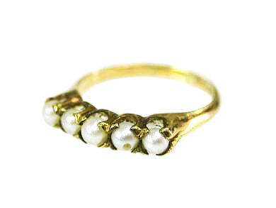 Vintage Pearl Ring