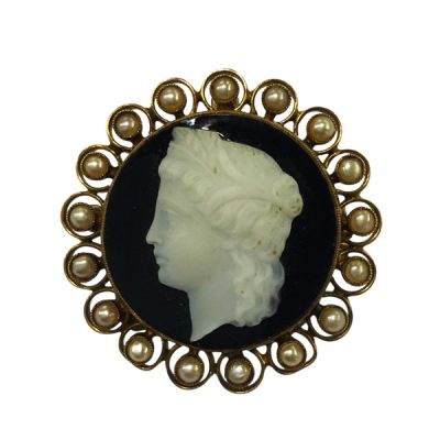 Antique Carved Hardstone Banded Agate Cameo