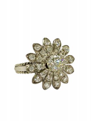 Vintage Diamond Cluster Floral Ring