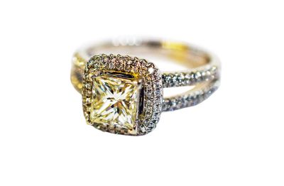 Modern Diamond Ring