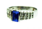 Modern Tanzanite and Diamond Ring