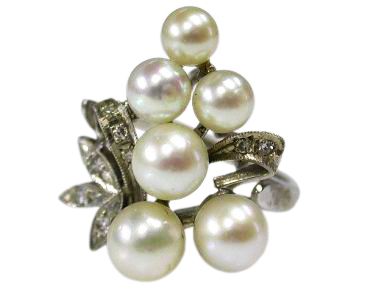 Pearl and Diamond Ring