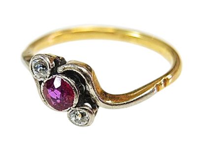 Vintage Ruby and Diamond Ring