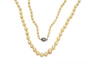 Vintage Graduated Pearl Necklace