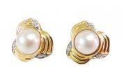 Vintage 12.45mm Mabe Pearl and Diamond Earrings