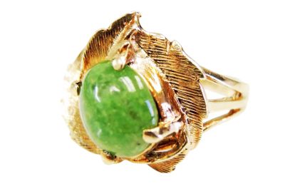 Vintage Nephrite Jade Solitaire Ring