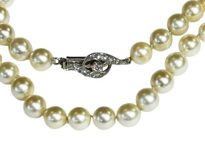 Vintage Pearl Necklace