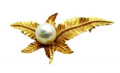 Vintage Pearl and Gold Leaf Brooch