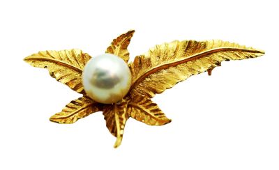 Vintage Pearl and Gold Leaf Brooch