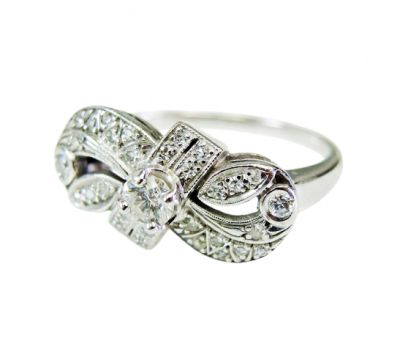 Vintage Diamond Bow Infinity Ring