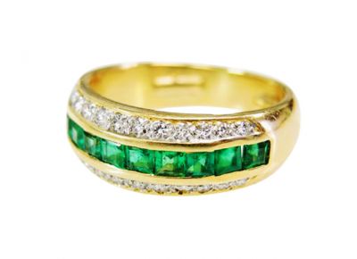 Vintage Emerald and Diamond Ring