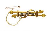 Antique Emerald and Seed Pearl Bar Brooch
