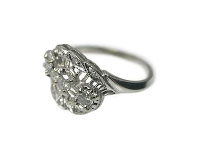 Vintage Floral Diamond Ring