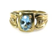 Vintage .92ct Blue Topaz 10kt Ring