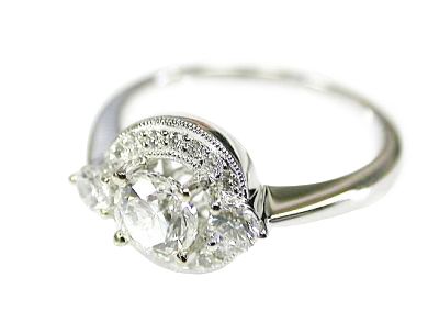 Vintage Diamond Cluster Ring