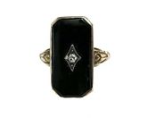 Antique Onyx Ring