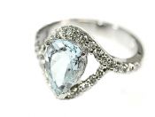 Modern Aquamarine and Diamond Ring