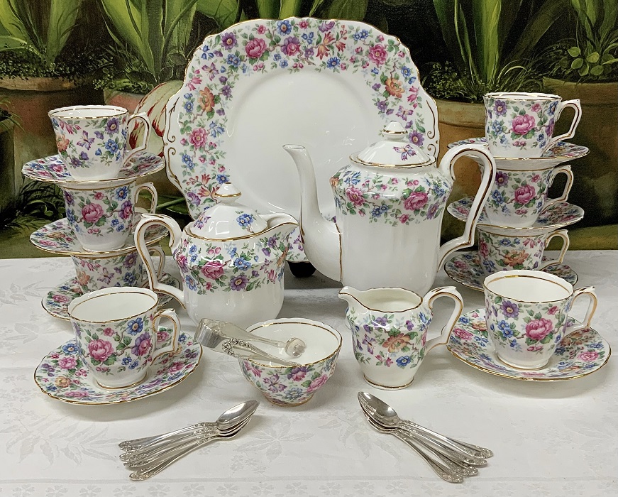 【アンティーク】 CROWN STAFFORD SHIRE 花瓶 Crown Staffordshire Springtime Coffee Set | Cynthia Findlay Fine
