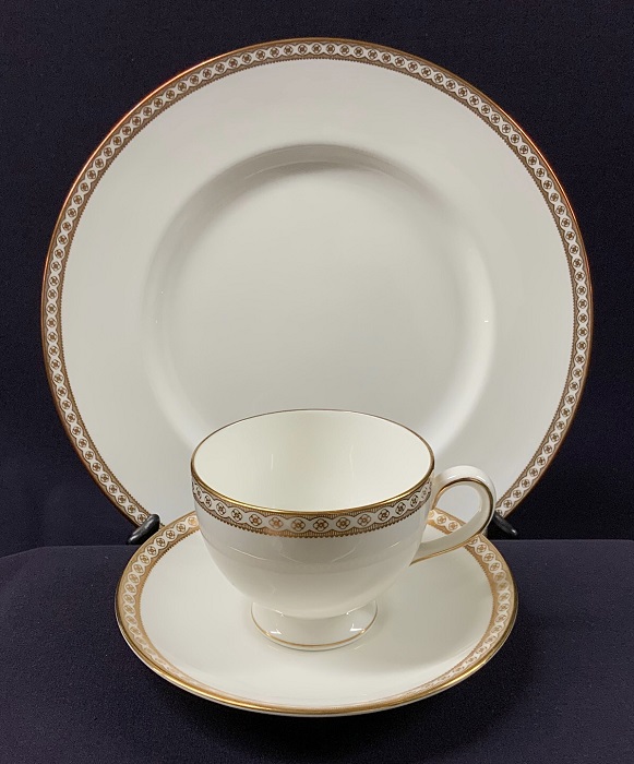 食器  ULANDER MADE IN ENGLAND Wedgwood_Gold_Ulander_Dinner_S