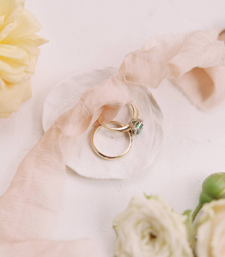2018 - Wedding / Bridal Photo Shoots That Featured Decorative Objects And Jewellery From Cynthia Findlay - Rings