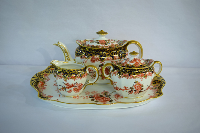 Edwardian Royal Crown Derby Pattern 2649 Breakfast Set, C.1909