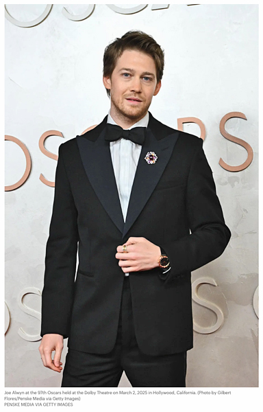 Joe Alwyn wearing a men's brooch at the 97th Oscars held at the Dolby Theatre on March 2 2025 in Hollywood California